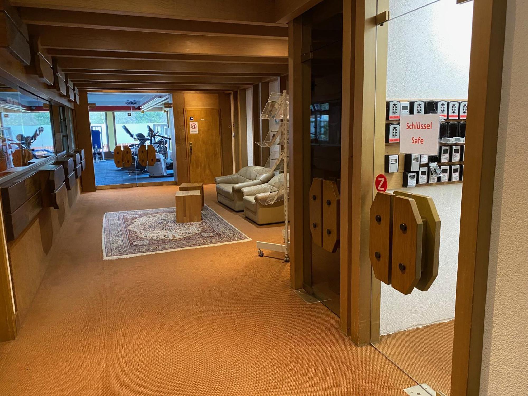 Koenigs Appartement Mit Pool Schluchsee Esterno foto